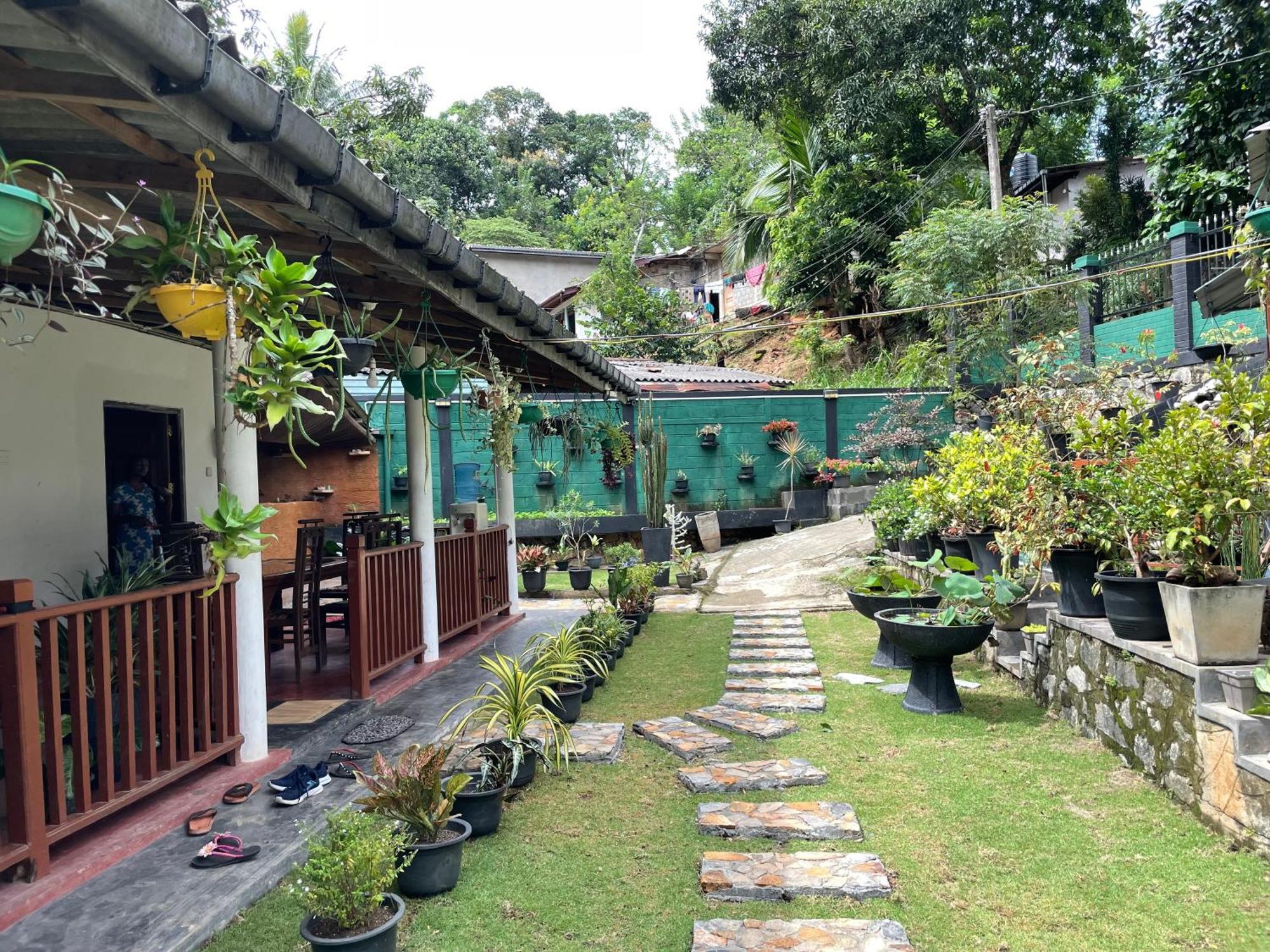 Kandy Food Lovers Home Stay By Ags Экстерьер фото